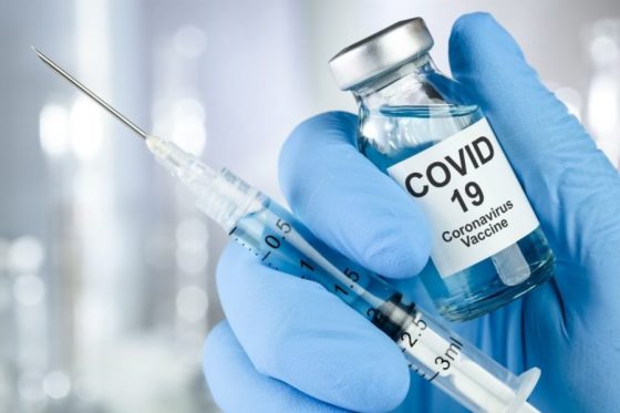 Vacinação contra COVID-19 em adolecentes de 12 a 17 anos